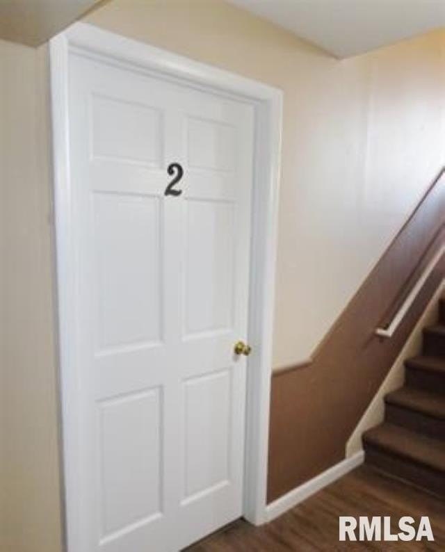 5229 N Montclair Ave #2 - Photo 3 of 11