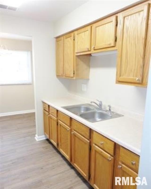 5229 N Montclair Ave #2 - Photo 6 of 11