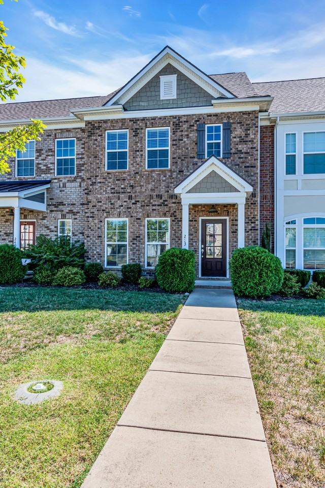 253 Mary Ann Cir #1 - Photo 2 of 36