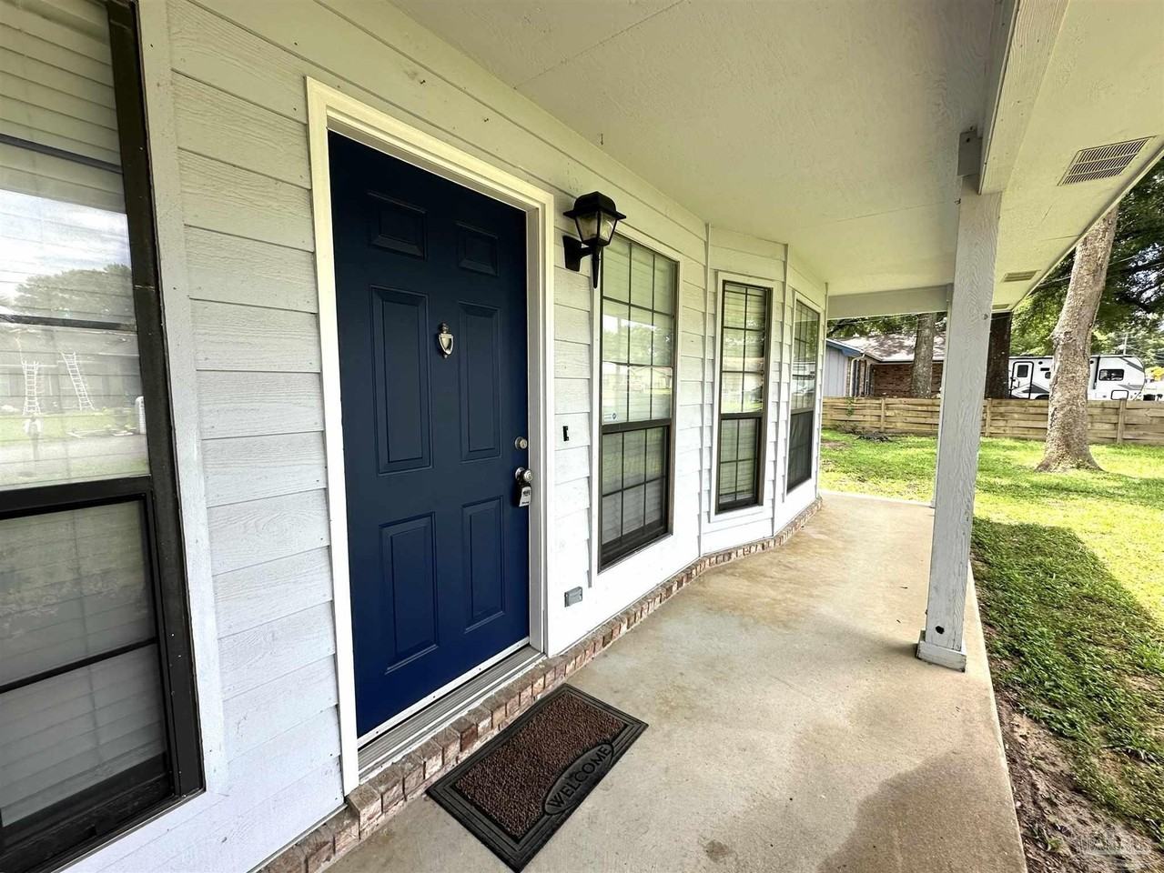 10150 Candlestick Ln - Photo 2 of 16