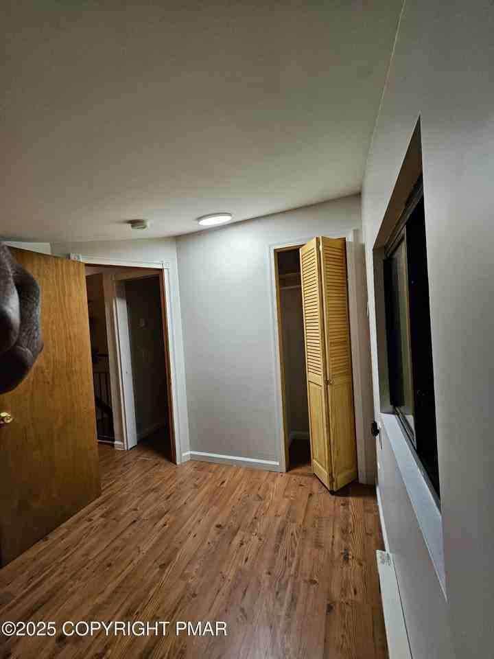 1220 Dogwood Ln - Photo 5 of 10