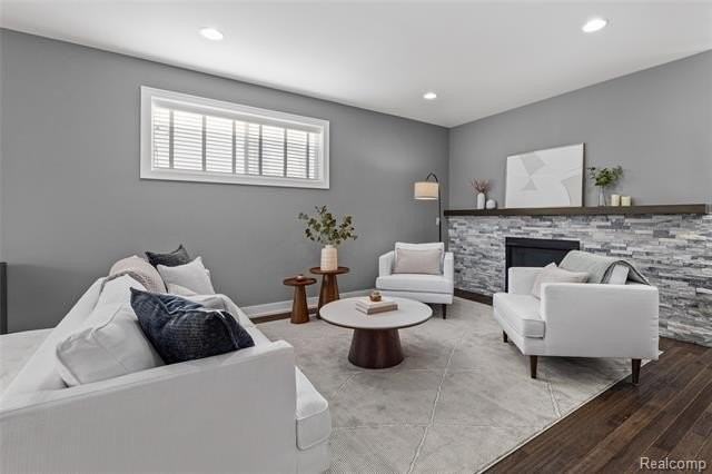 16276 Kirkshire Ave - Photo 7 of 37