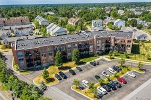 featured image of 101 E Union St #207