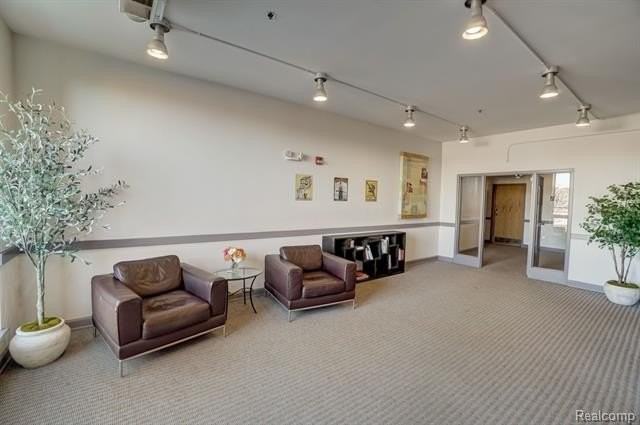101 E Union St #207 - Photo 5 of 44