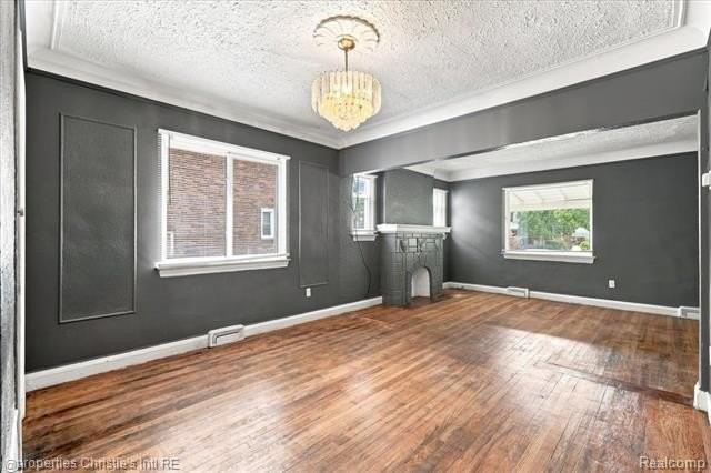 10024 Mark Twain St - Photo 5 of 27
