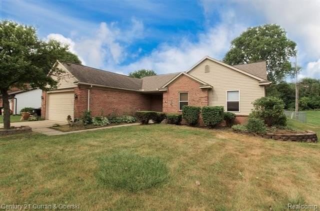 14777 Cavell St - Photo 2 of 32