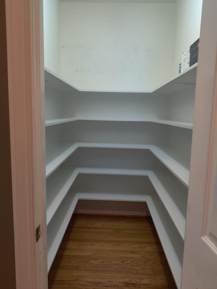 14512 Harvington Dr #1 - Photo 6 of 39