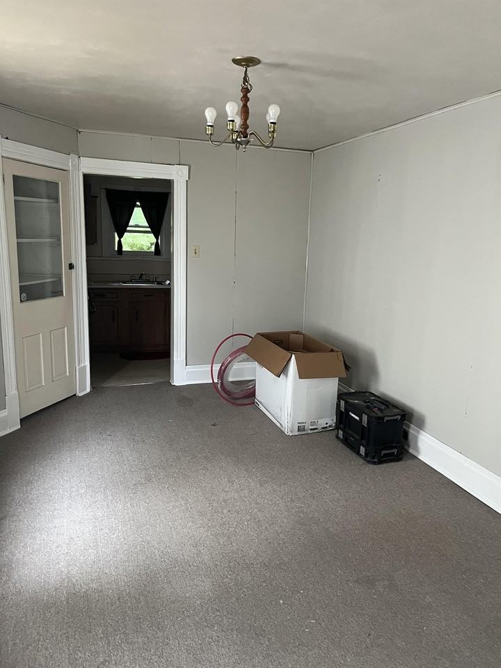 407 Harrison Ave #2 - Photo 5 of 7