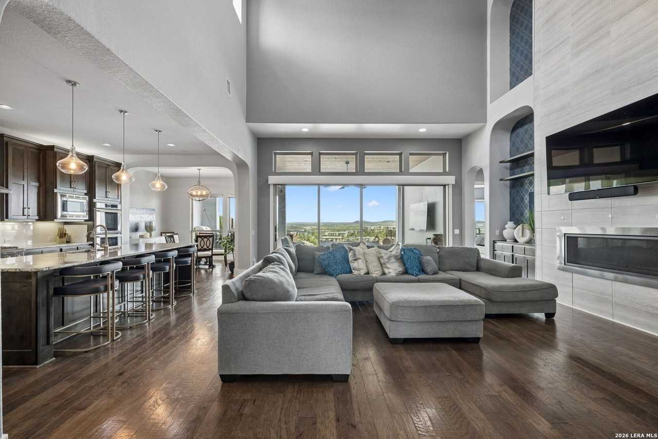 6743 Bella Colina - Photo 3 of 37
