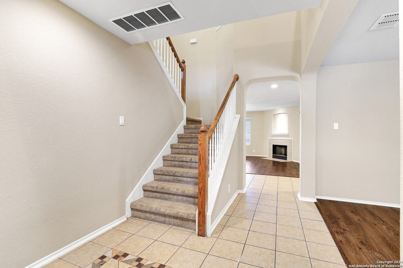 9610 Discovery Rise - Photo 4 of 30