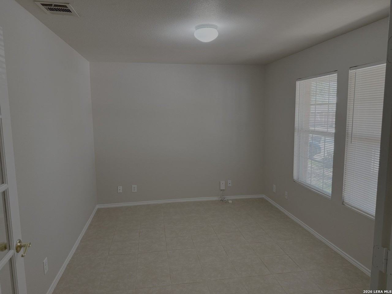 3935 Angel Trumpet - Photo 7 of 20