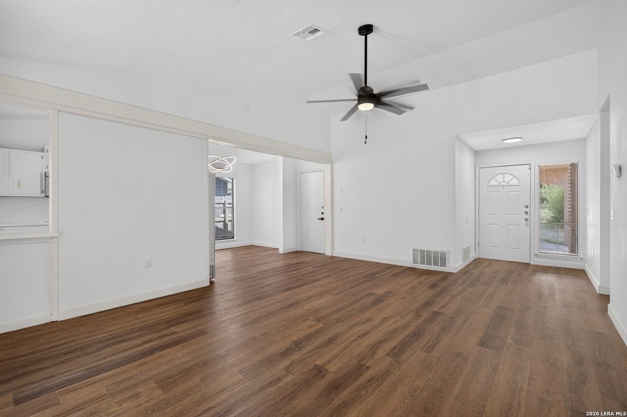 4606 La Marquesa St - Photo 2 of 14