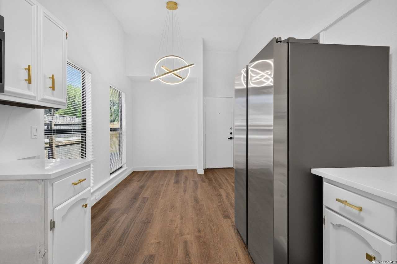 4606 La Marquesa St - Photo 6 of 14