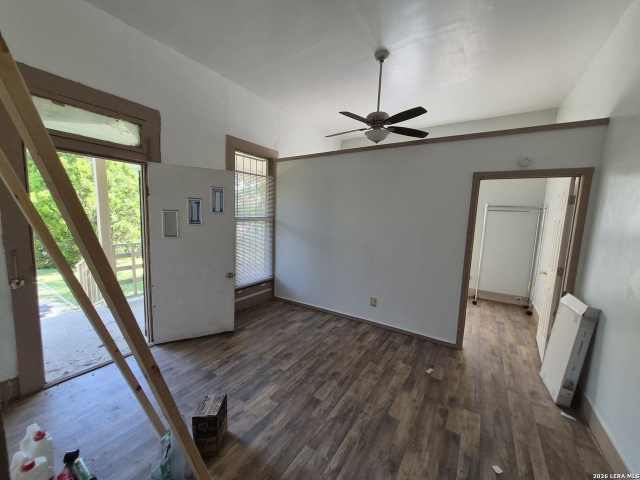 414 Sherman - Photo 2 of 16