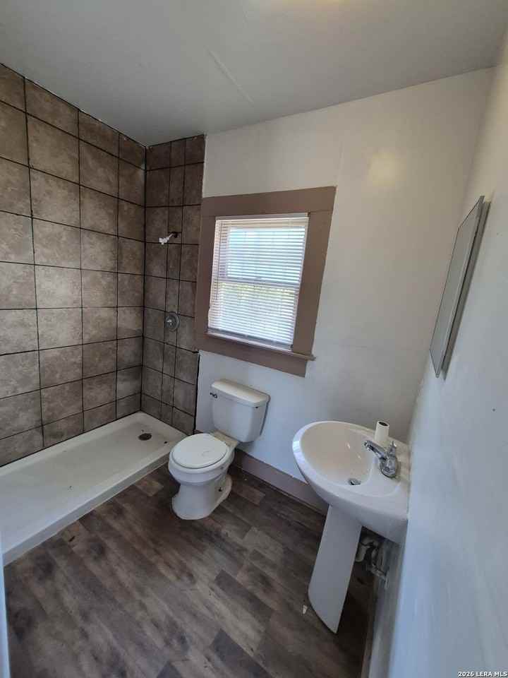 414 Sherman - Photo 4 of 16