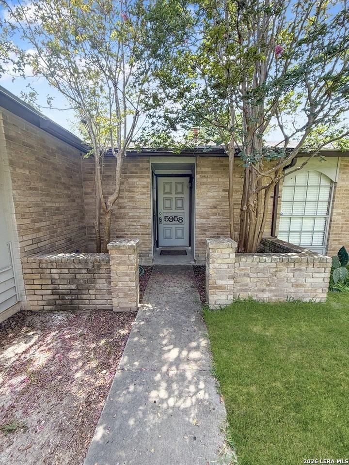5958 Hidden Dale St - Photo 2 of 21