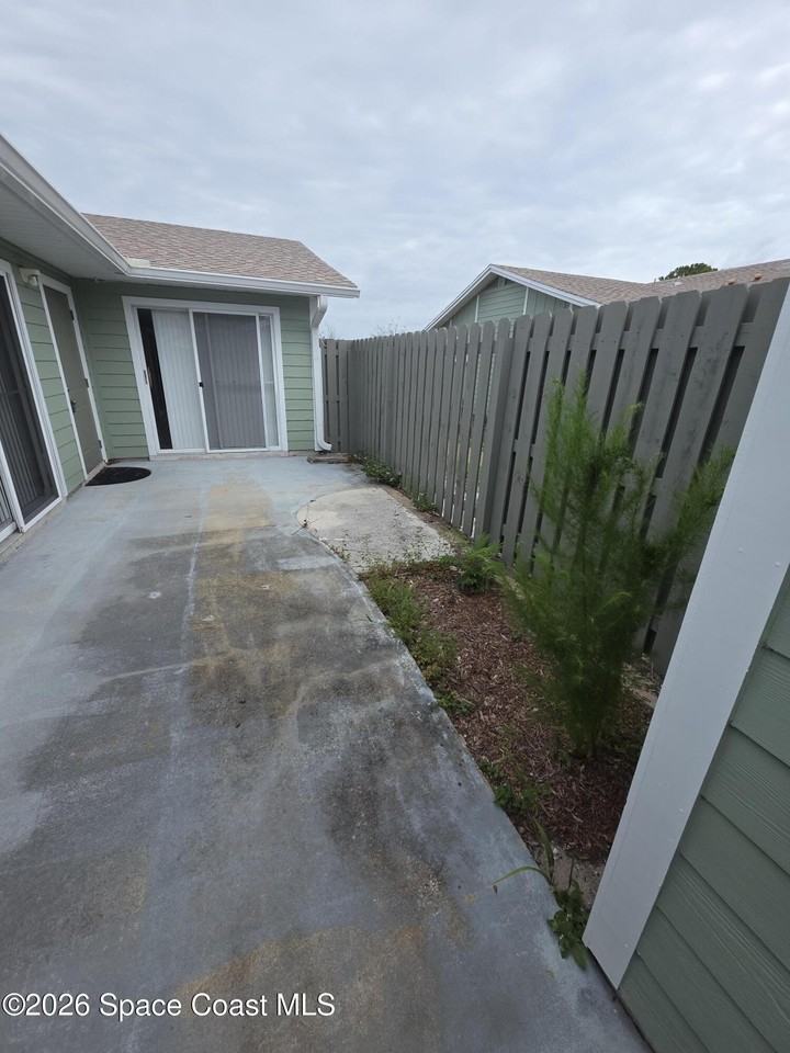 1922 Quail Ridge Ct #2304 - Photo 4 of 17