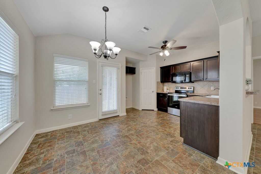 116 Encina - Photo 4 of 12