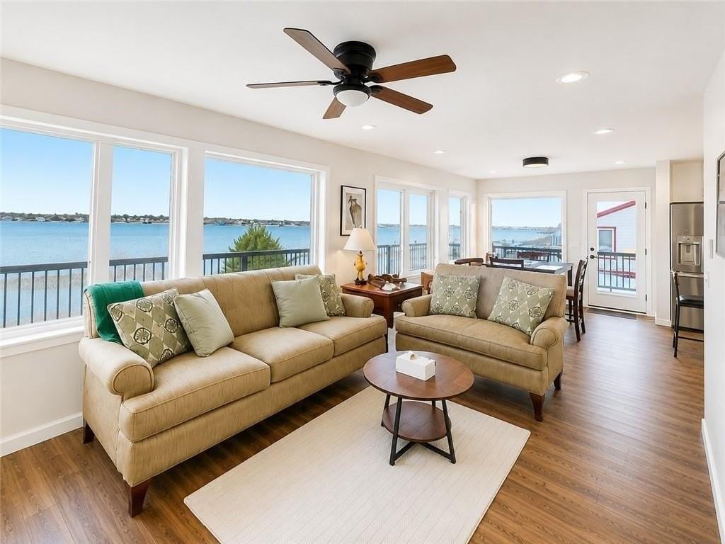 160 S Jerry Cove Rd - Photo 4 of 17