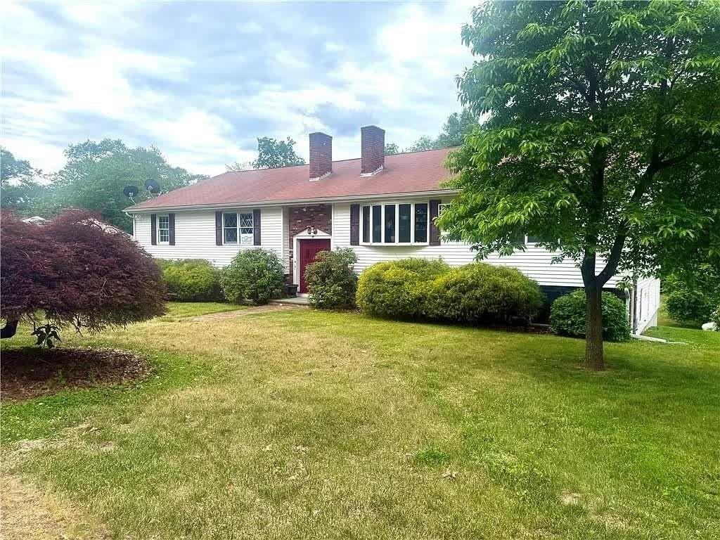 35 Brookdale St - Photo 2 of 10