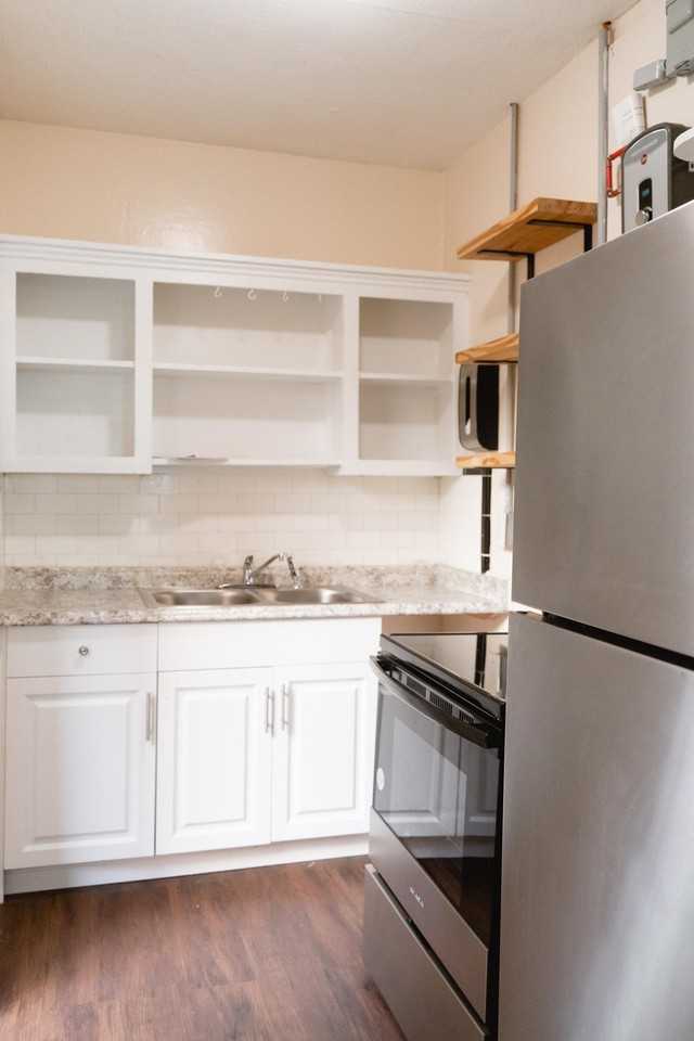 513 N Monroe St - Photo 7 of 14