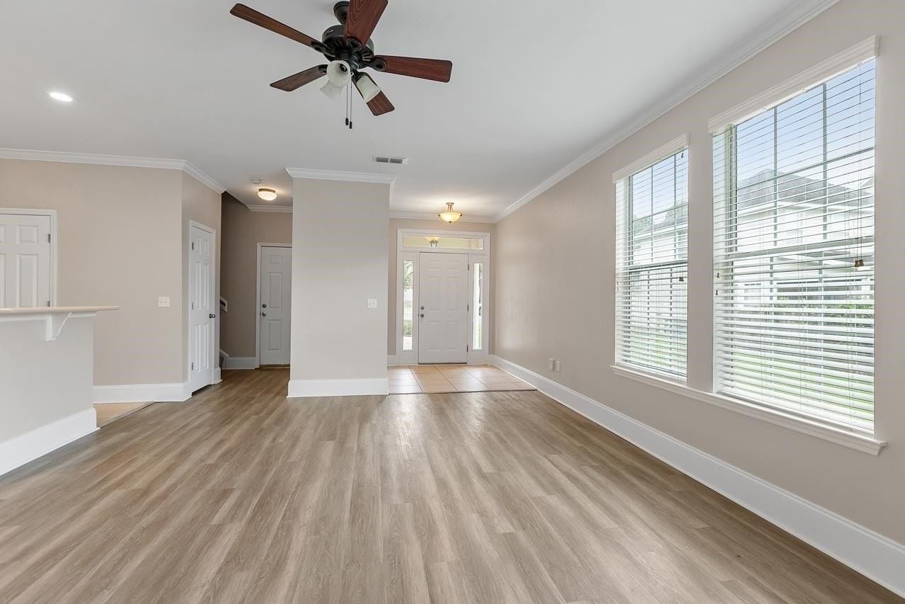 2602 Fenwood Ct - Photo 5 of 41