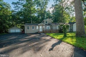 featured image of 910 Sharon Hill Rd