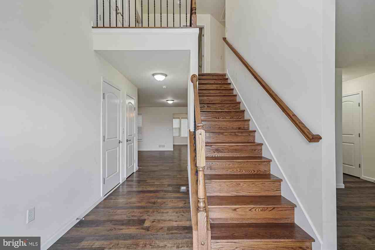 164 River Cliff Cir - Photo 2 of 18