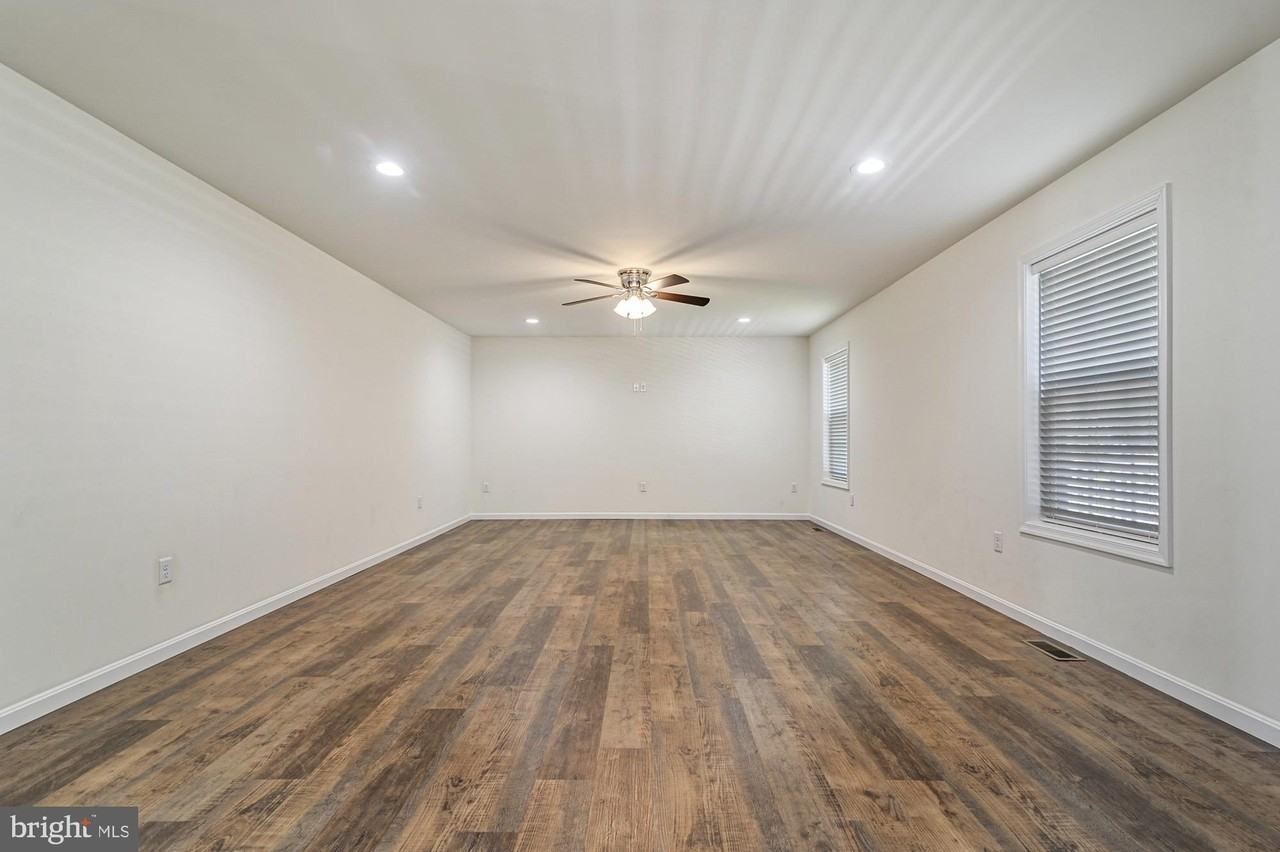 164 River Cliff Cir - Photo 3 of 18