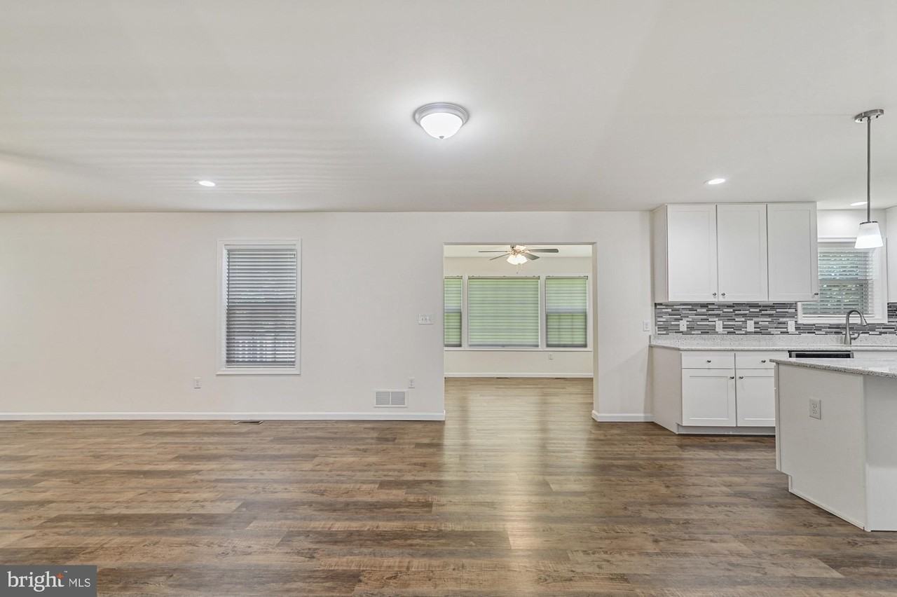 164 River Cliff Cir - Photo 4 of 18