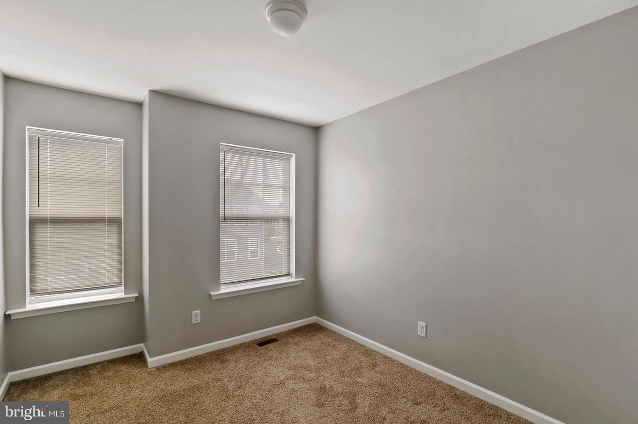 173 Tidbury Xing - Photo 7 of 12