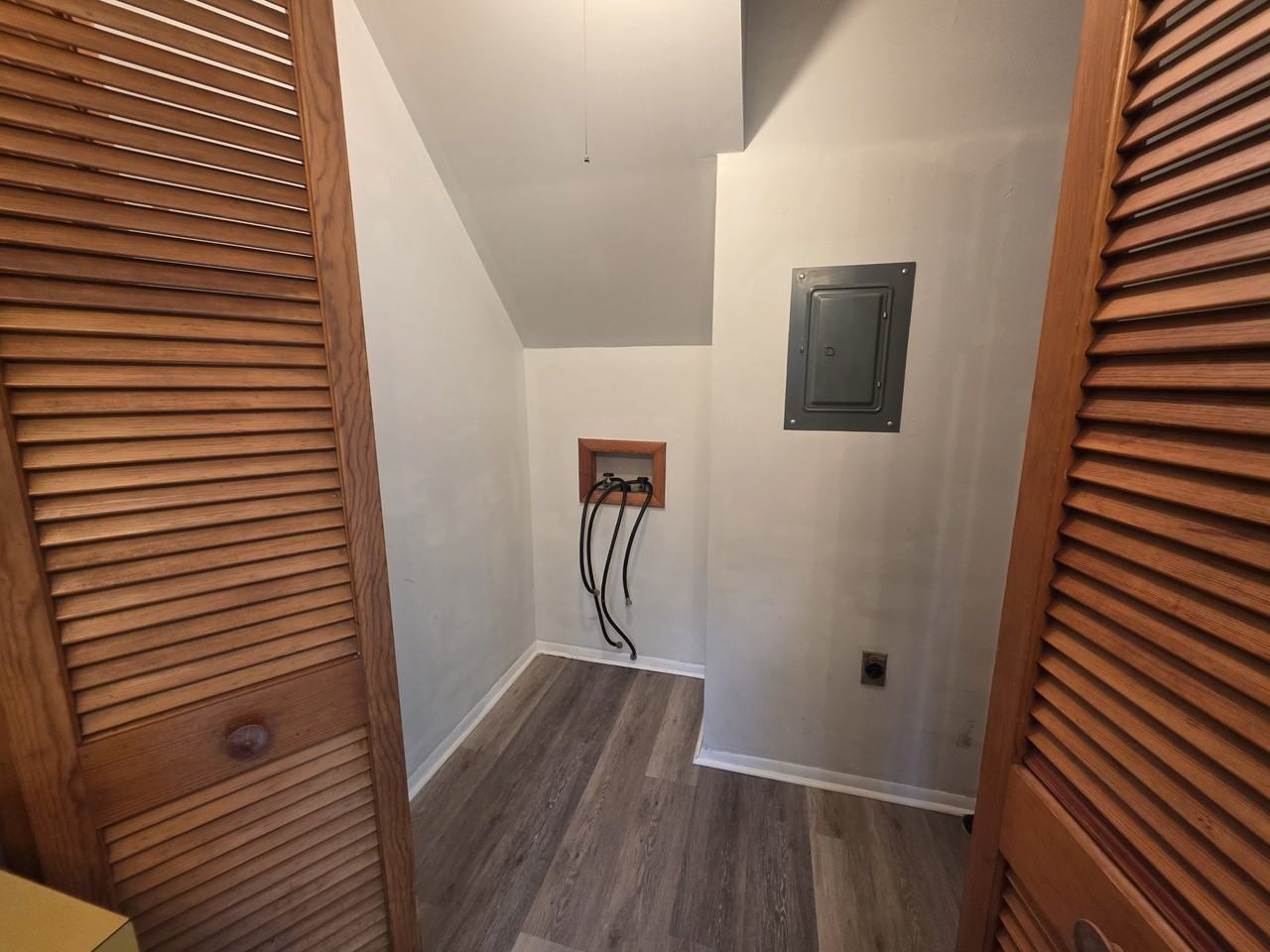 542 Maple Tree Ln #542 - Photo 7 of 14