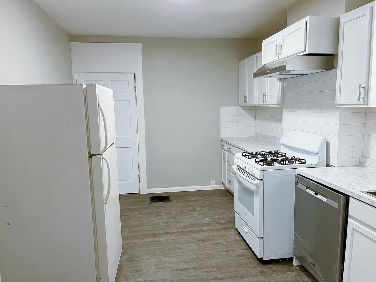 2620 Melrose Avenueunit 1 #1 - Photo 3 of 11
