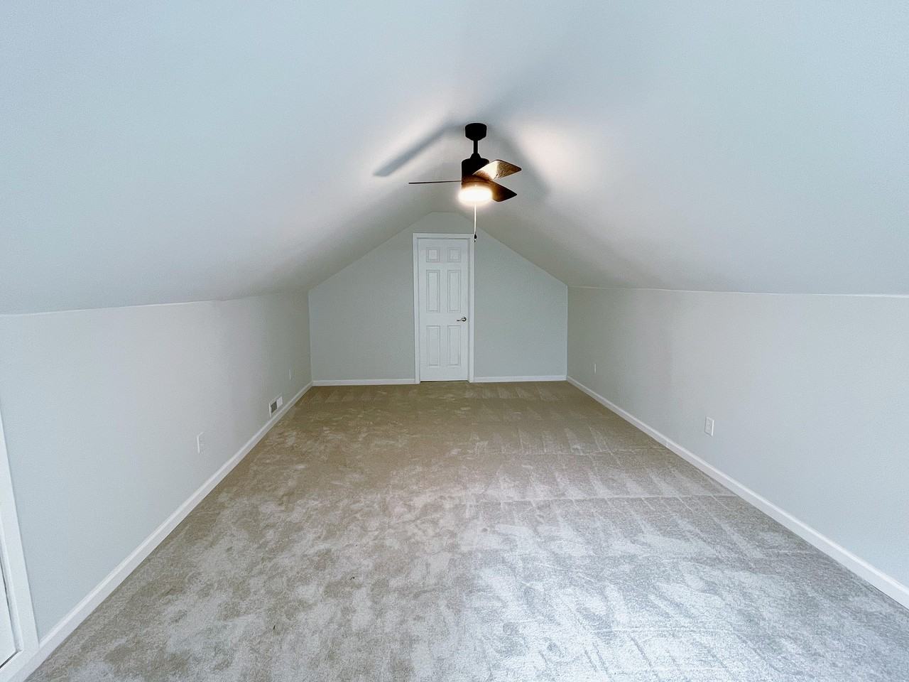 2620 Melrose Ave #2 - Photo 6 of 16