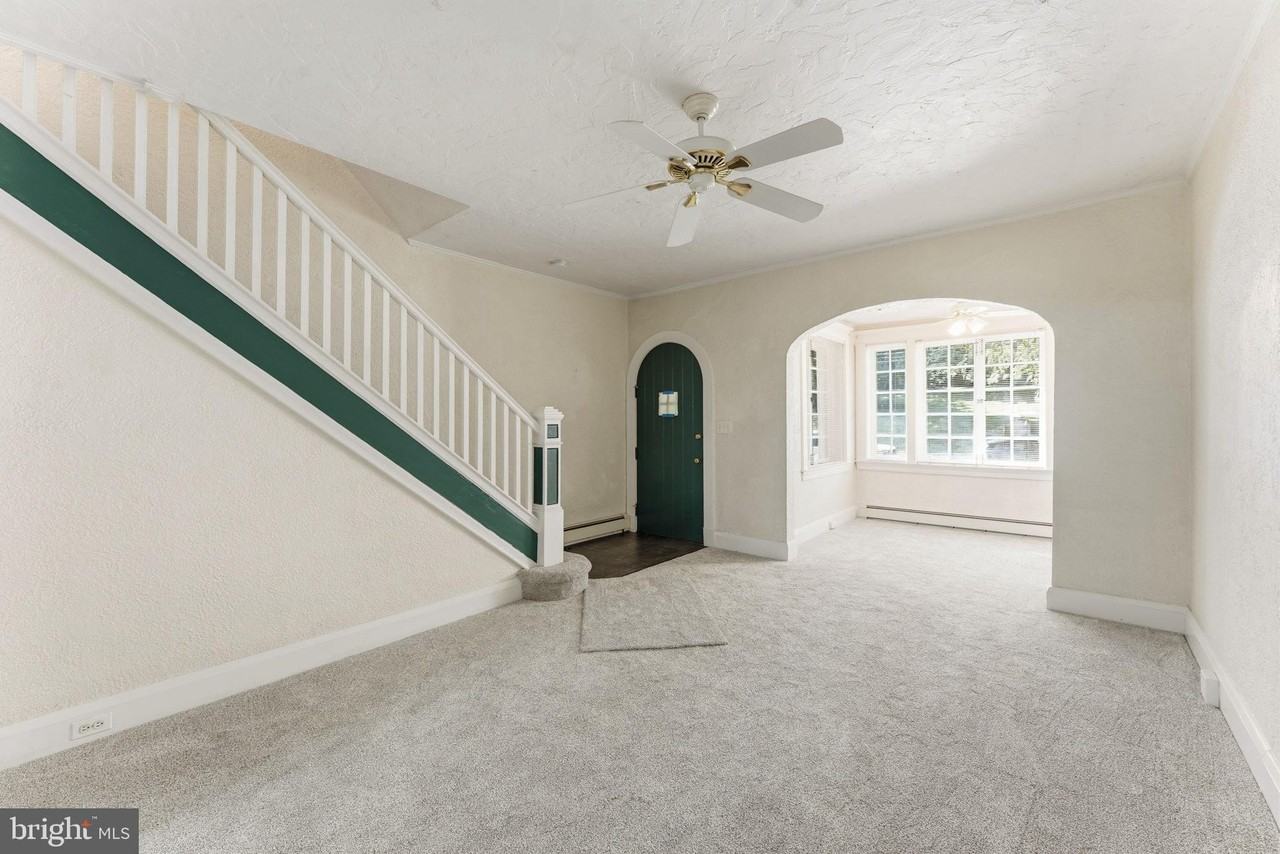 6302 Frederick Rd - Photo 7 of 29