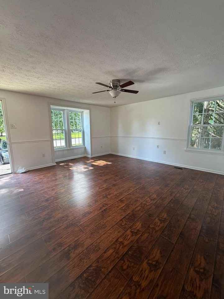 3349 Garrison Cir - Photo 7 of 50