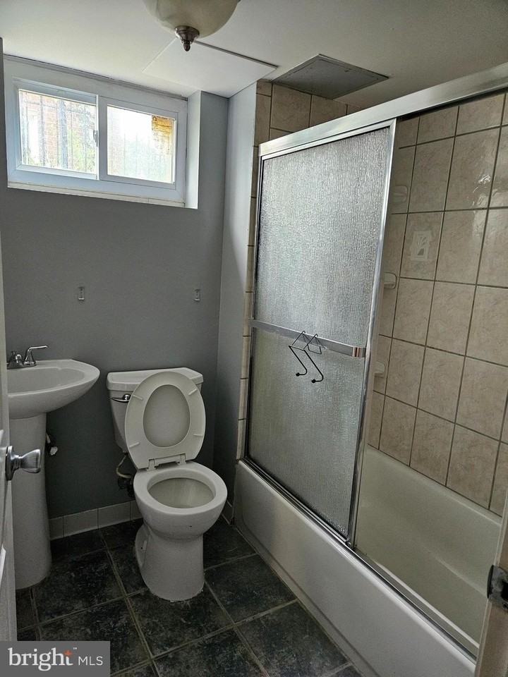 1509 Jefferson St - Photo 5 of 23
