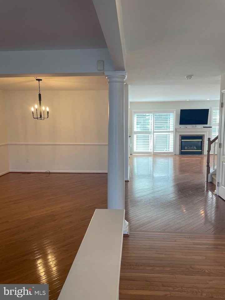 37 Palmer Dr - Photo 4 of 24