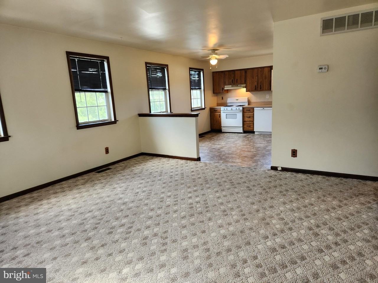1205B E Atlantic Ave - Photo 3 of 21