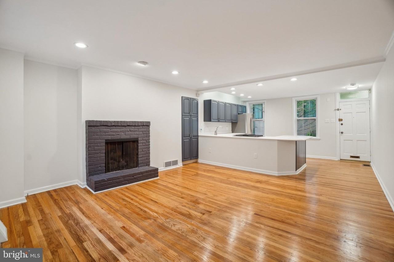 1532 Naudain St - Photo 6 of 27