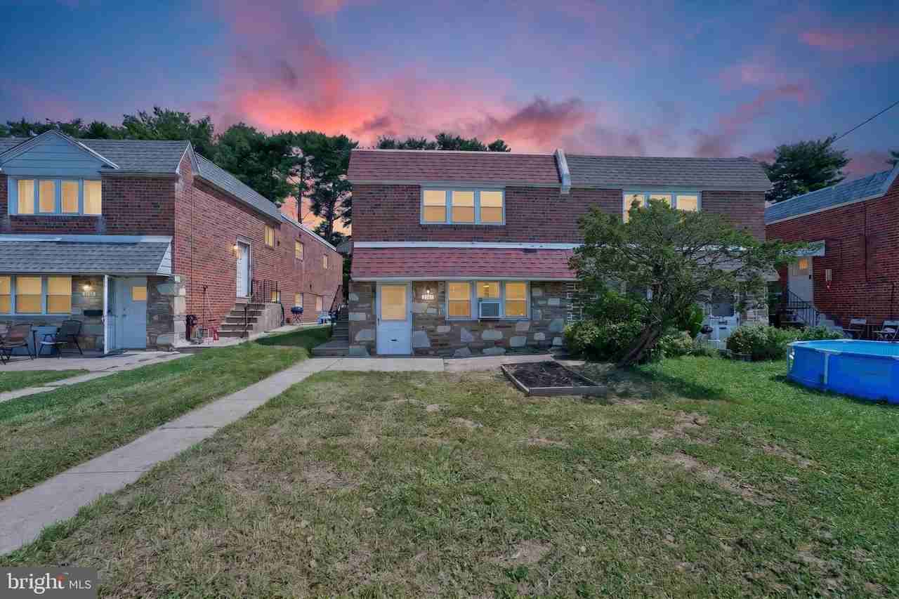 2261 Strahle St #1stFL - Photo 2 of 19