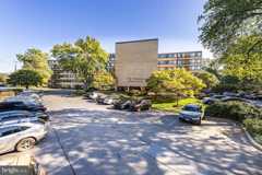 600 Roosevelt Blvd #415 - Photo 1 of 1