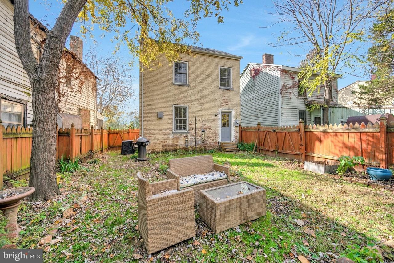 305 Prince Edward St - Photo 6 of 50