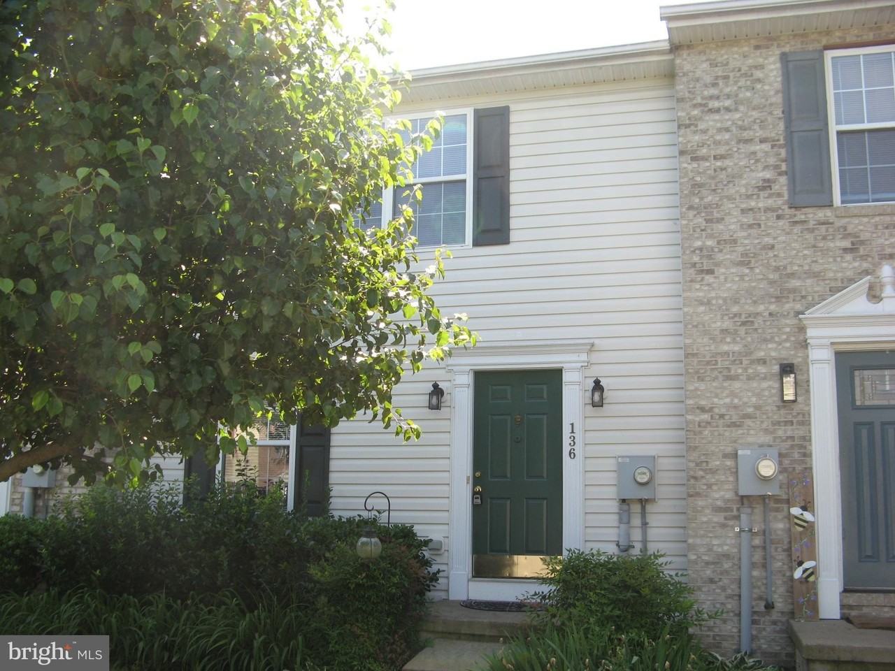 136 Equestrian Dr - Photo 2 of 24