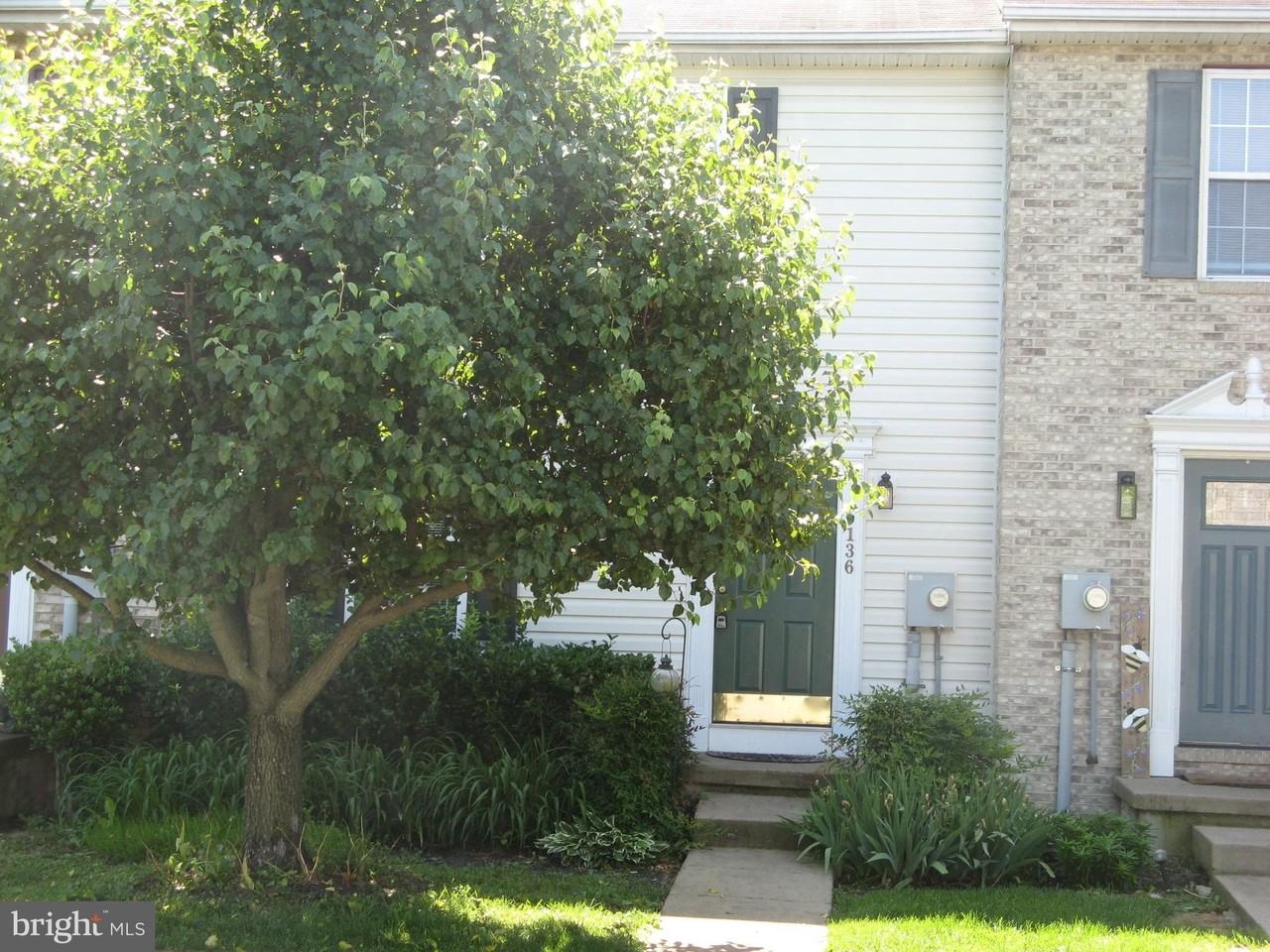 136 Equestrian Dr - Photo 4 of 24