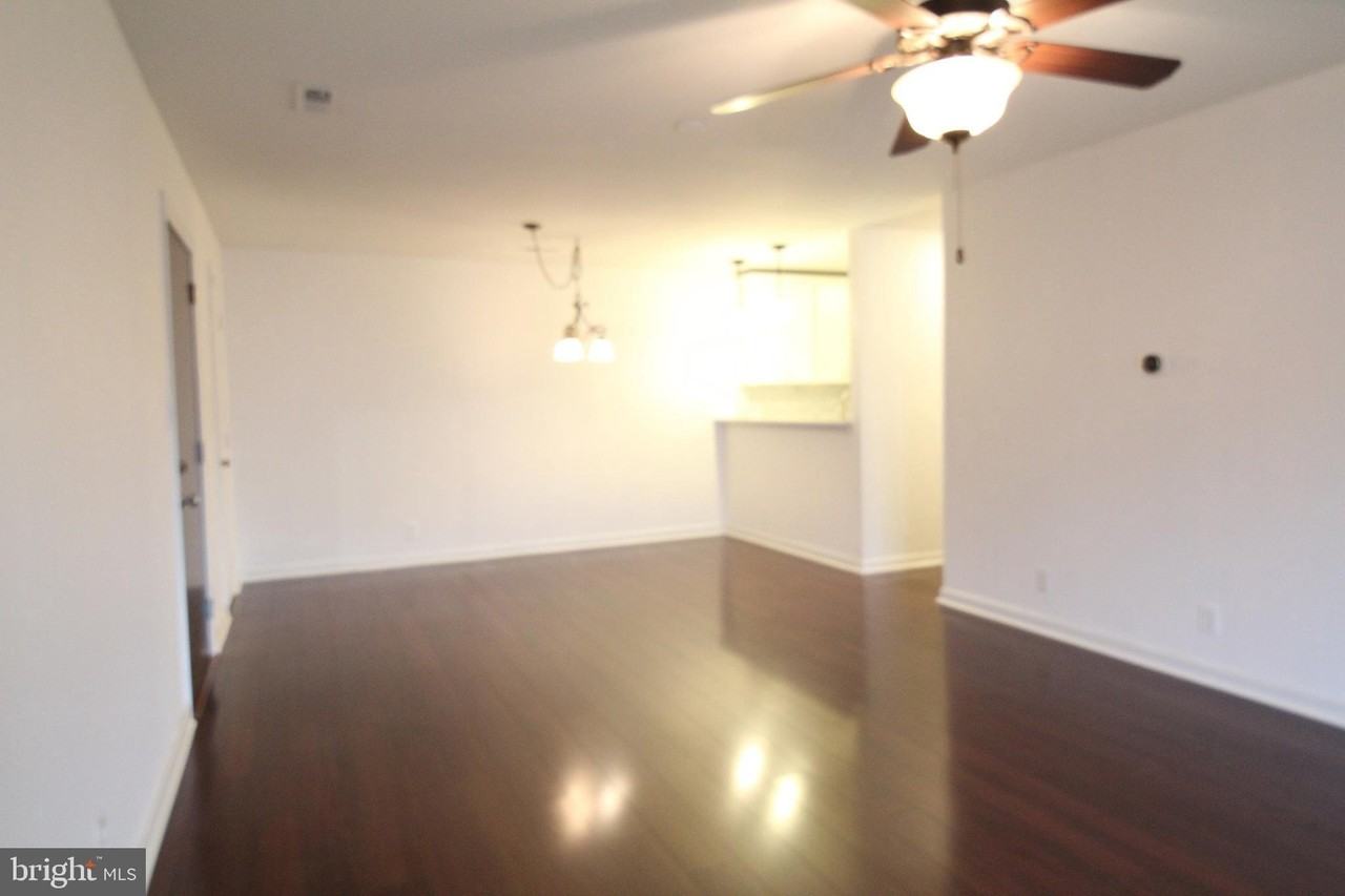 102 Chesterfield Ln #202 - Photo 5 of 20
