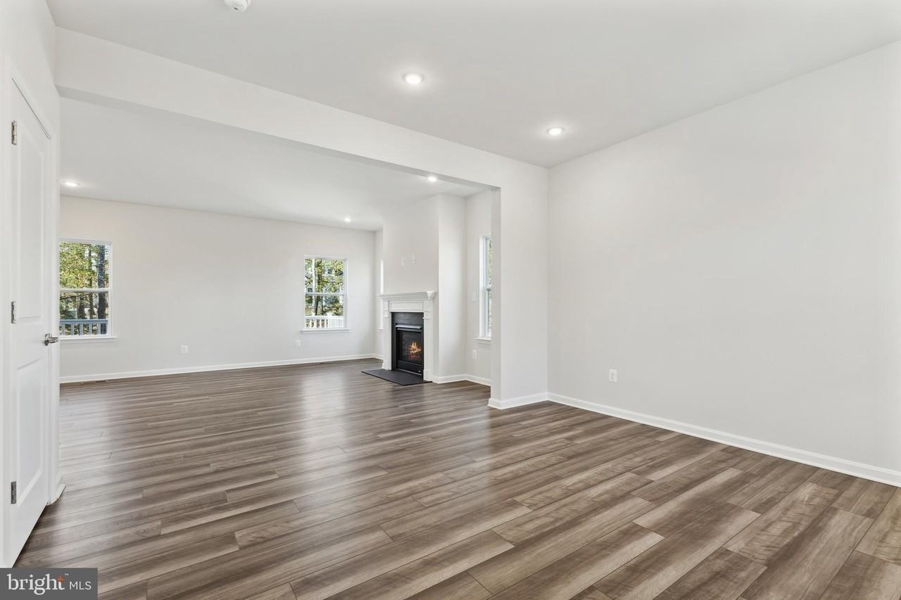 173 Little Whim Rd - Photo 2 of 24