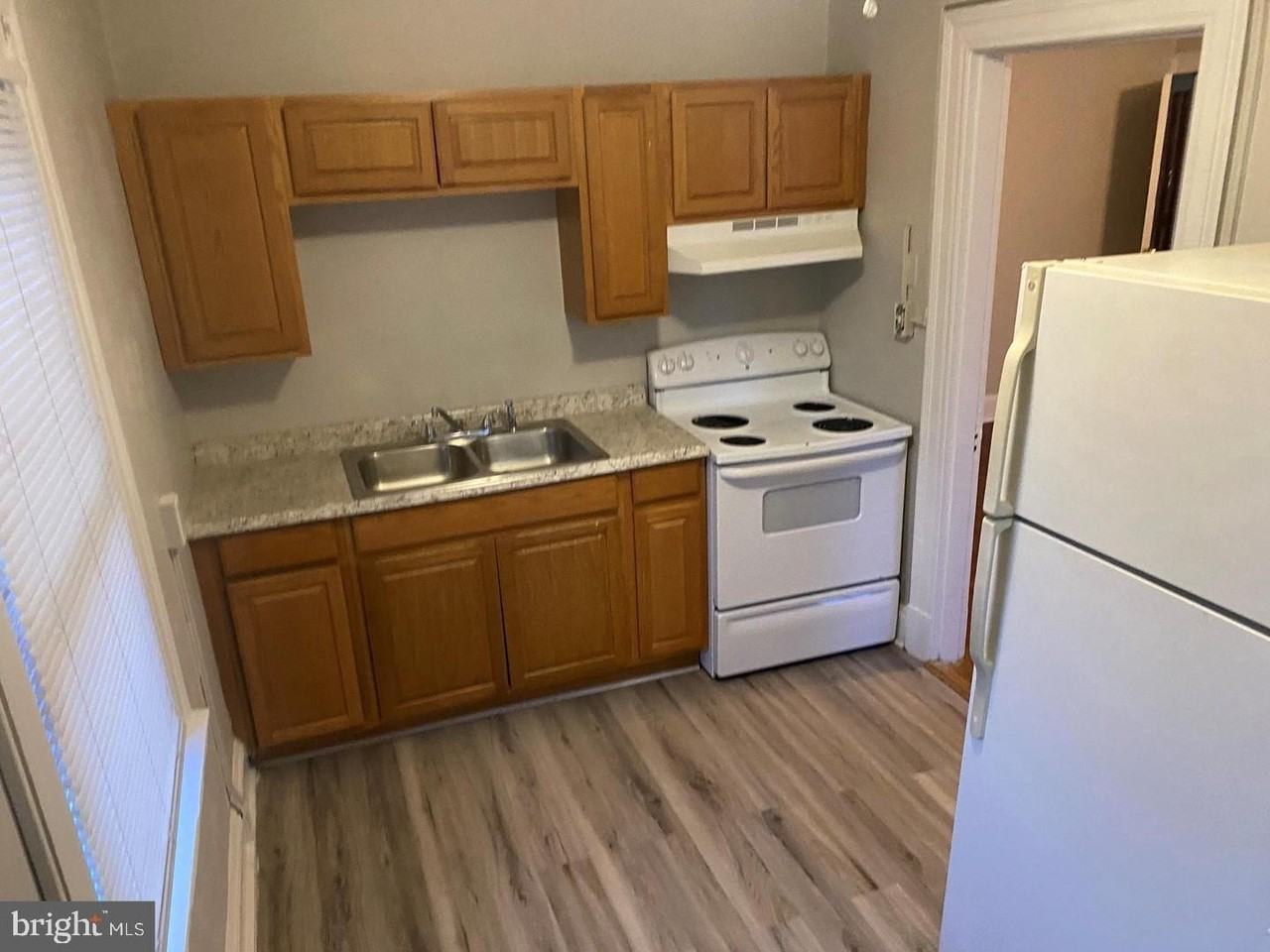 44 S Loudoun St #7 - Photo 5 of 12