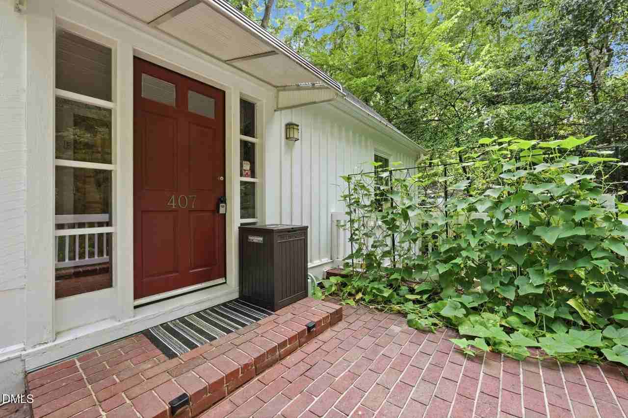 407 Coolidge St #B