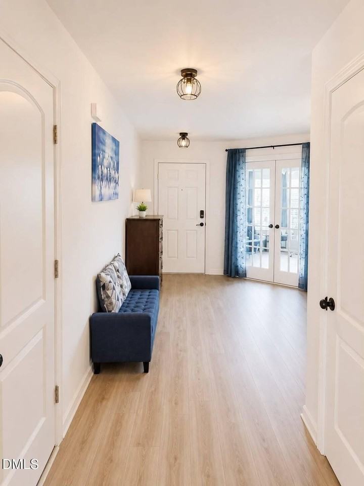 60 Purple Aster St - Photo 3 of 19